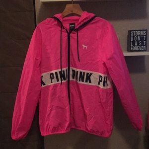 VS PINK windbreaker